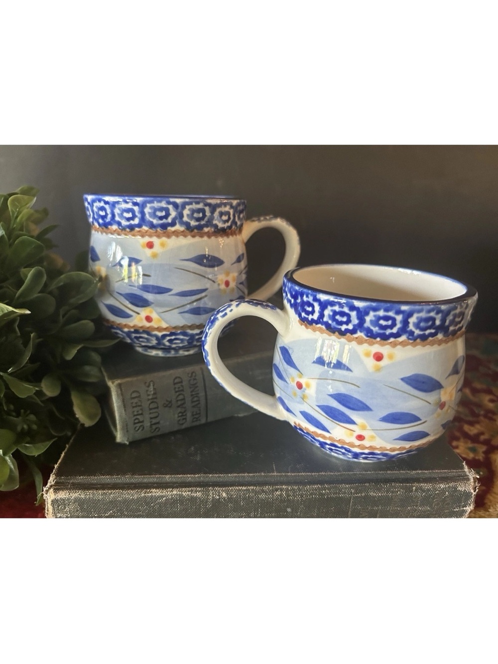 2 Temptations Bakeware by Tara Coffee Mugs Old World‎ Blue 12 Oz. NWOT